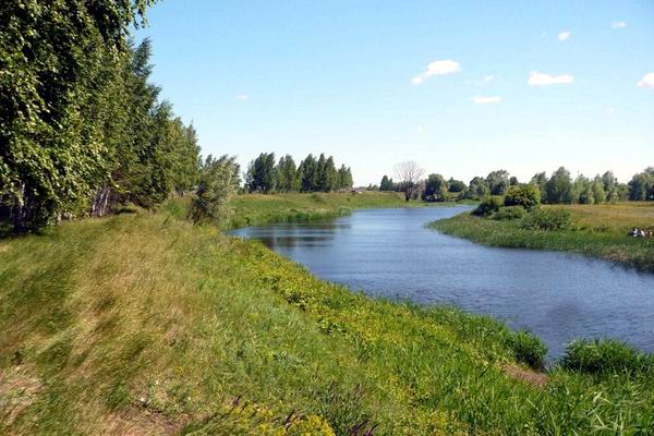 Ловля в проводку на быстрой реке